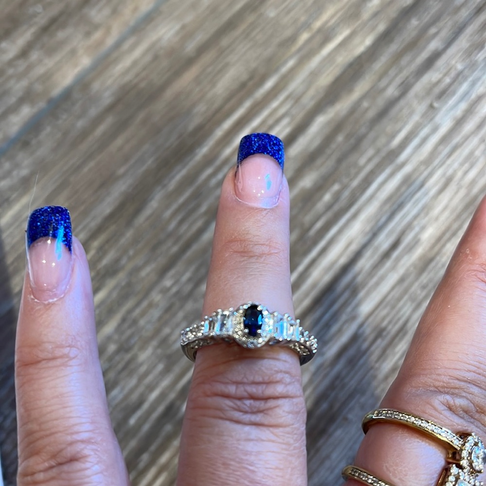 Beautiful Genuine Sapphire Ring